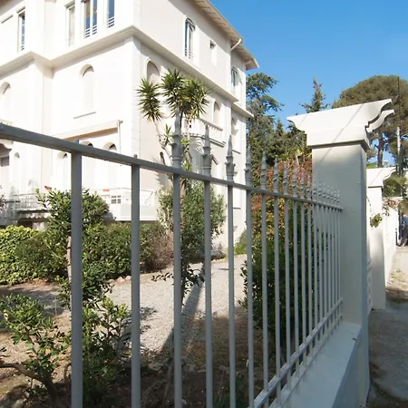 Sunny Duplex Close To Croisette, Free Parking